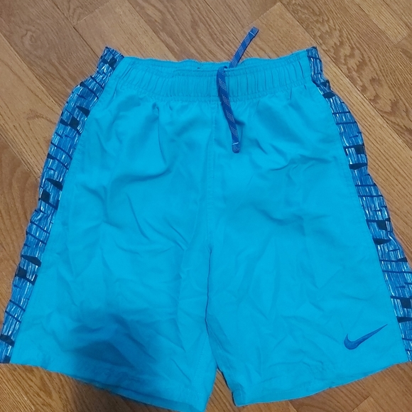 Cute Nike boys swimwear - Picture 4 of 4